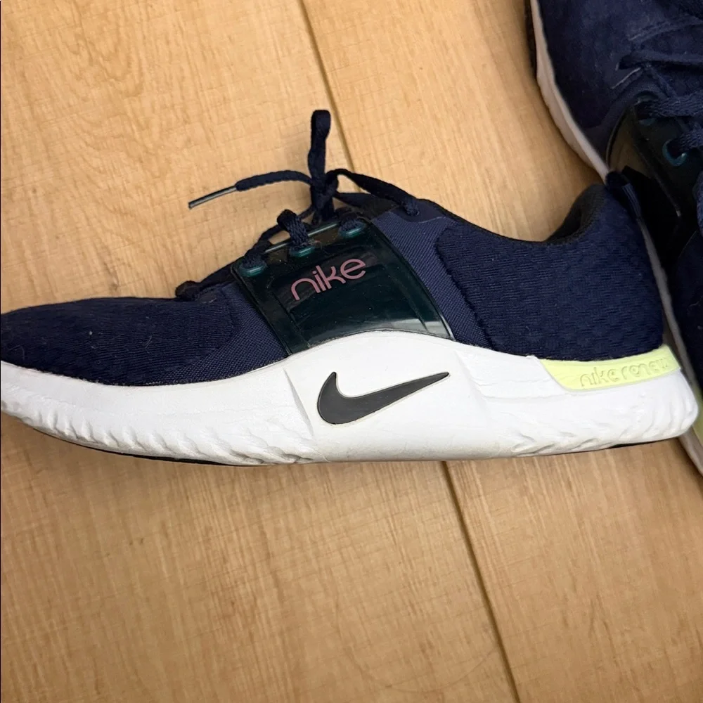 Nike Dark Blue Athletic Shoes - Picture 2 of 4